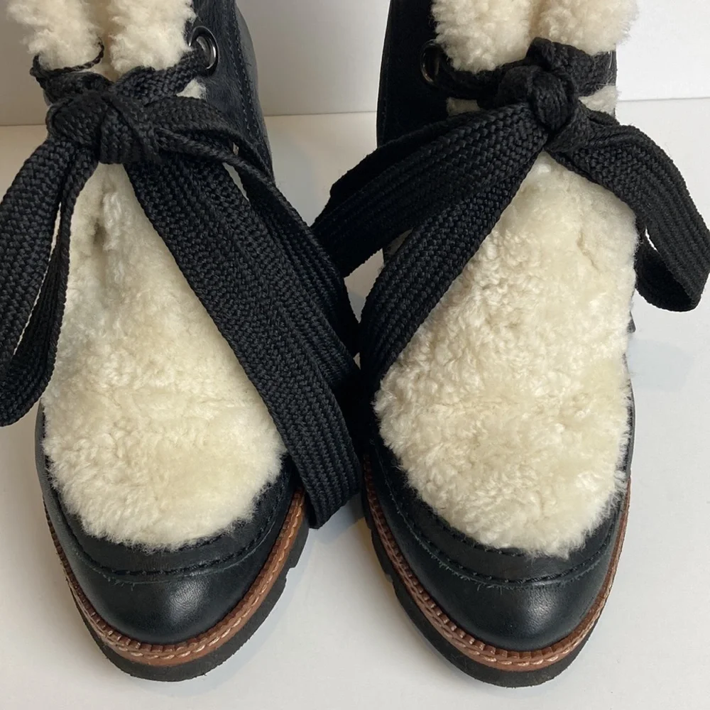 FABIANELLI BLACK WEDGE Sherpa Lace-up ANKLE BOOTS Sz 40 Winter Apres Ski Luxury